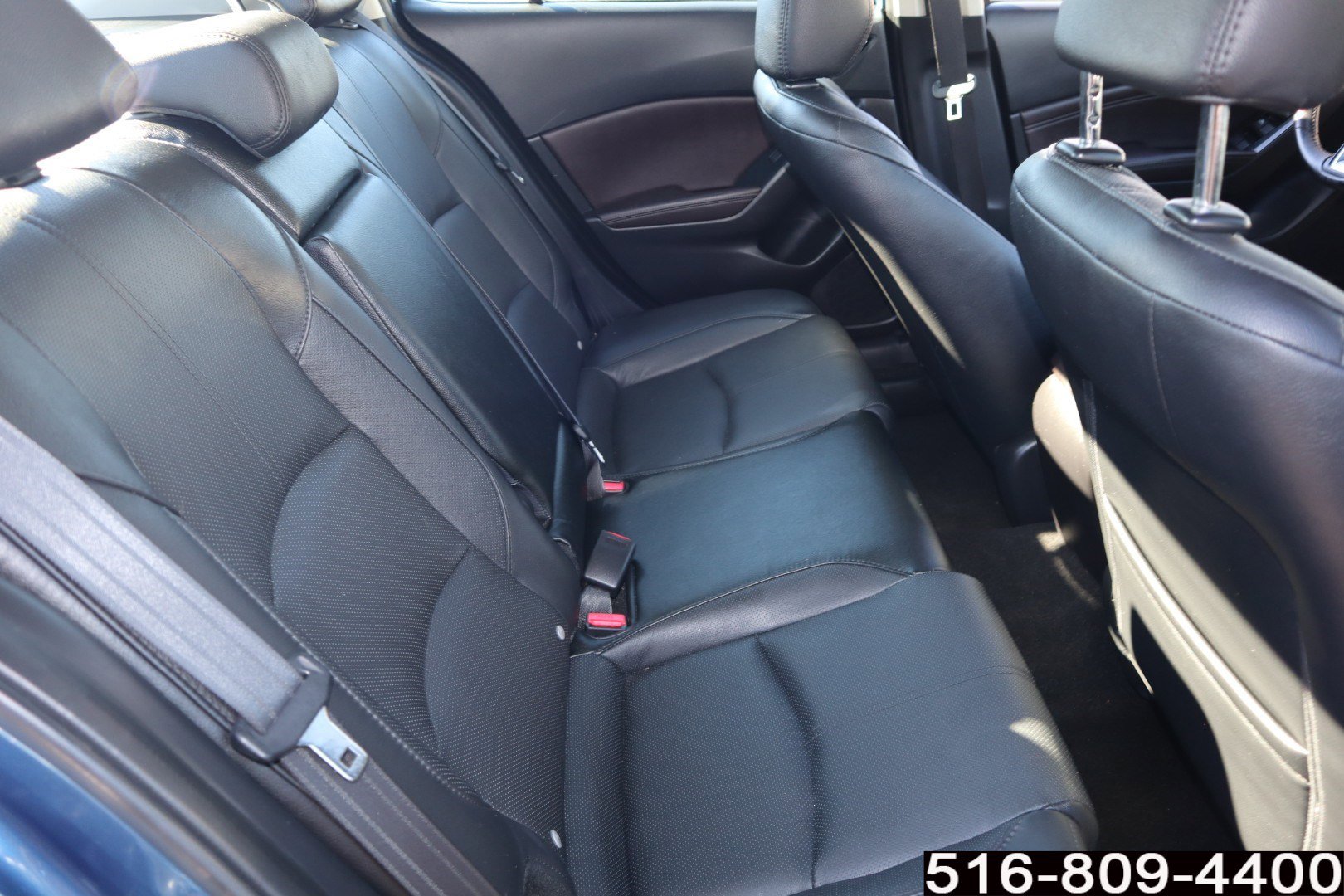 Used 2018 MAZDA MAZDA3 Grand Touring image 27