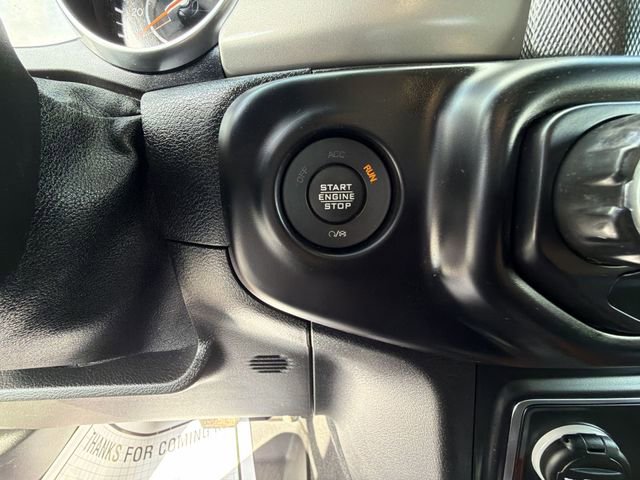 Used 2021 Jeep Gladiator Sport AWD/4WD image 17