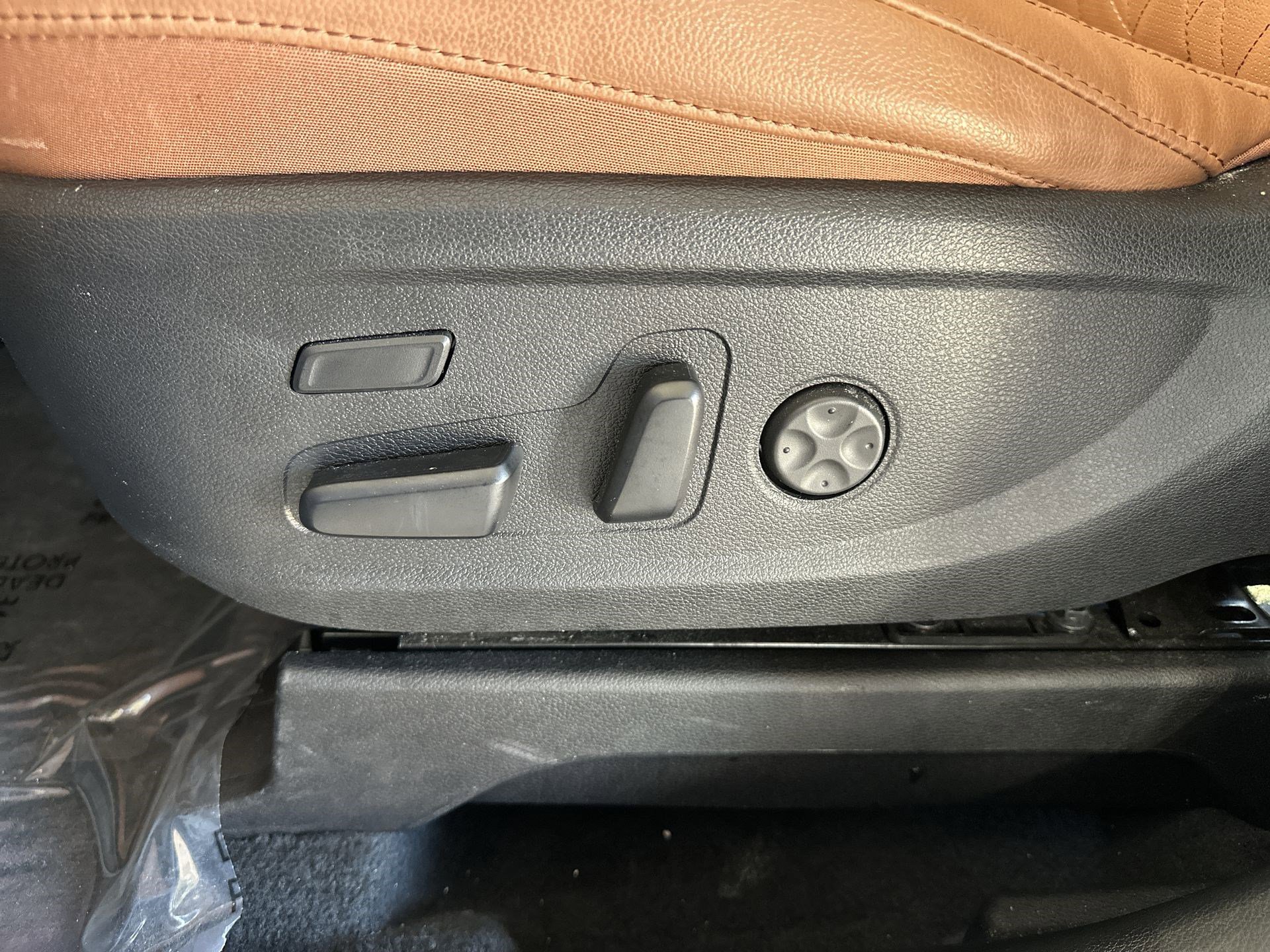 Used 2024 Kia Telluride SX X-Pro image 14