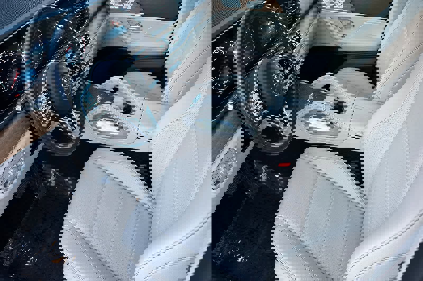 Used 2021 Mercedes-Benz GLE 350 image 11