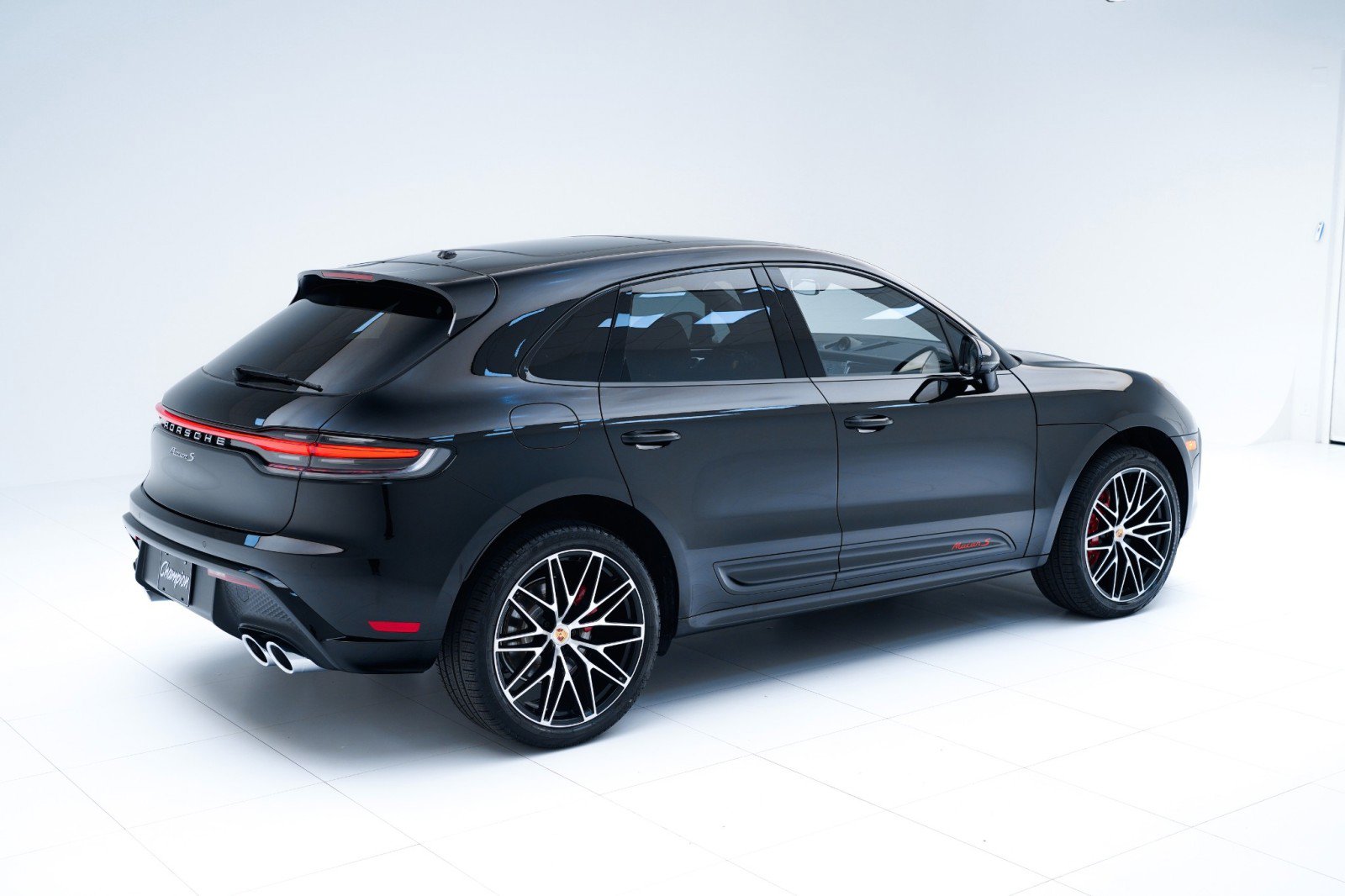 New 2026 Porsche Macan S AWD/4WD image 9
