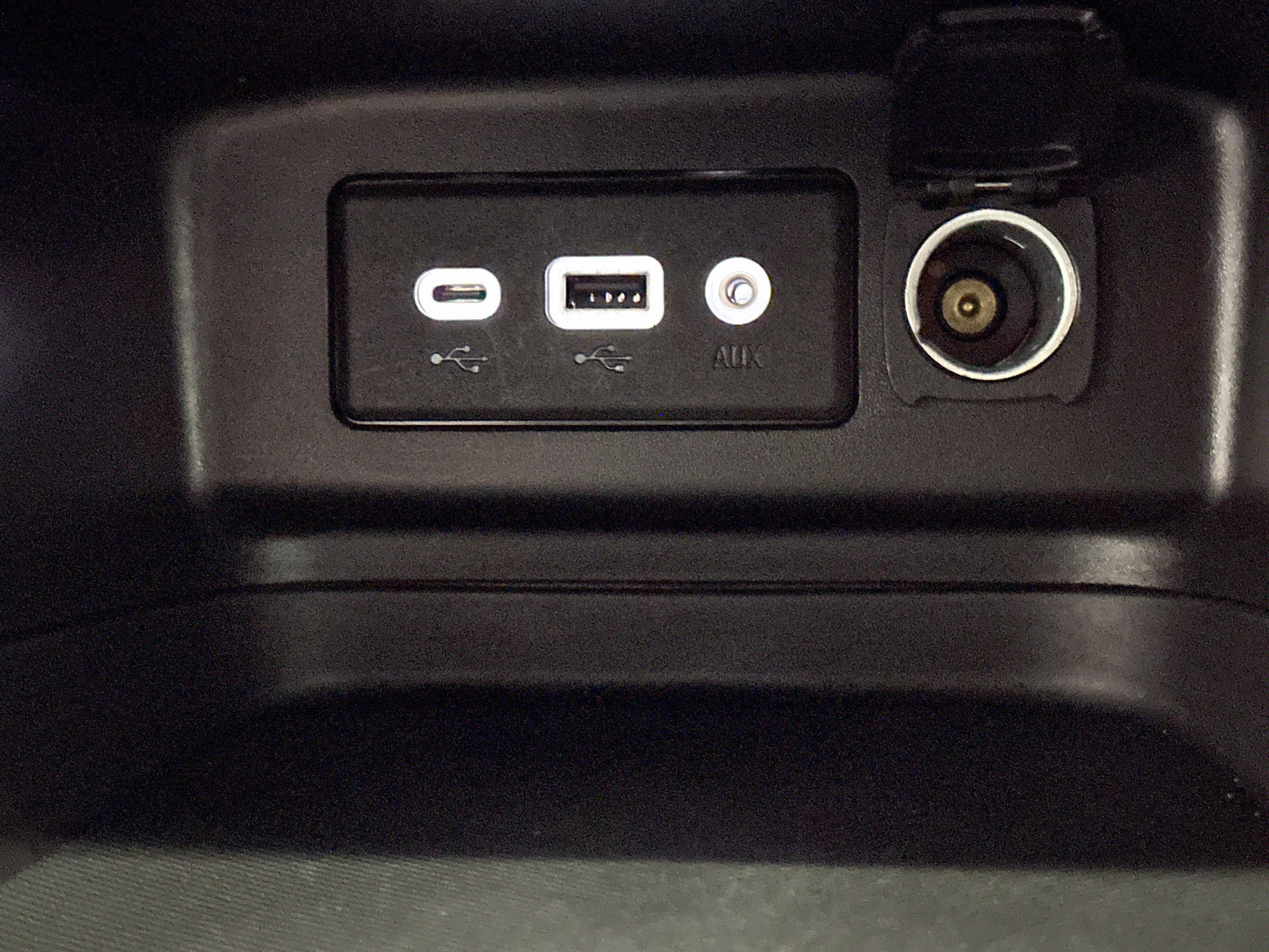 Used 2023 Chevrolet Equinox LT w/ LPO, Floor Liner Package AWD/4WD image 35
