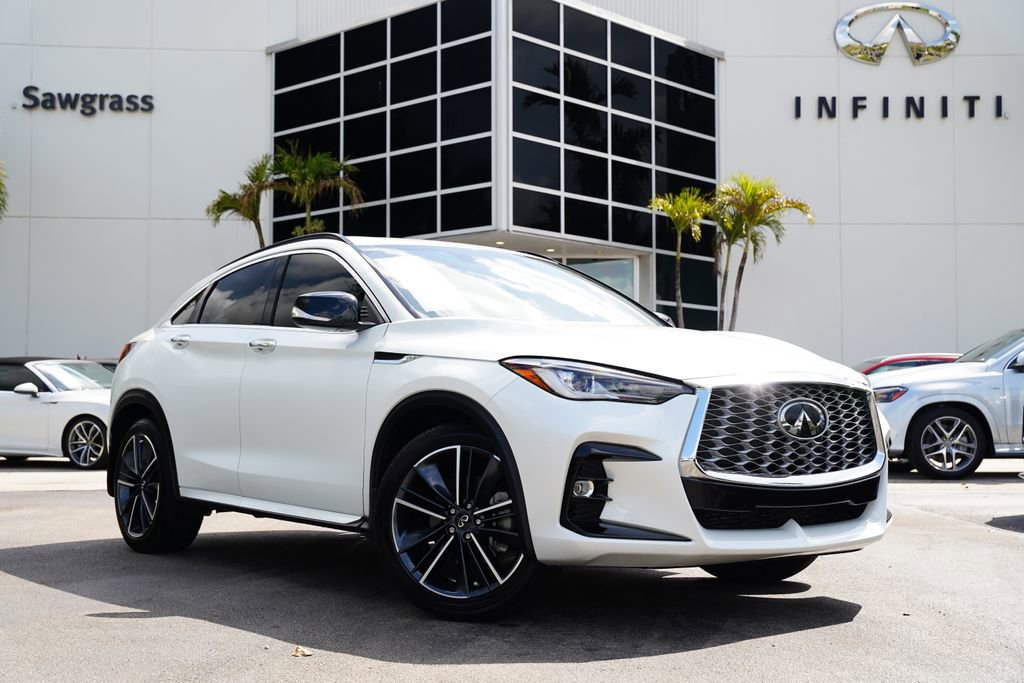 Used 2025 INFINITI QX55 Luxe w/ Cargo Package image 1