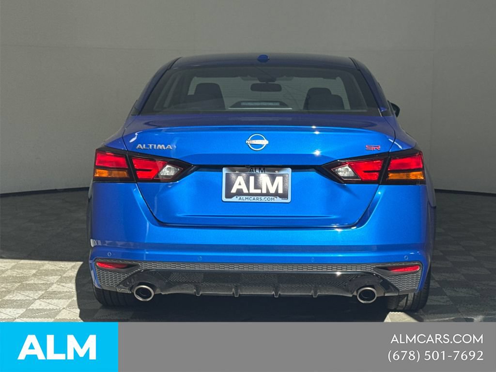 Used 2025 Nissan Altima 2.5 SR FWD image 7