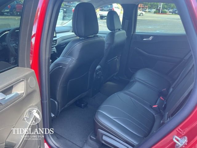 New 2025 Ford Escape SE w/ PHEV Premium Package image 30