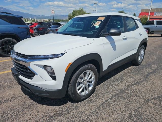 Used 2024 Chevrolet TrailBlazer LS FWD image 7