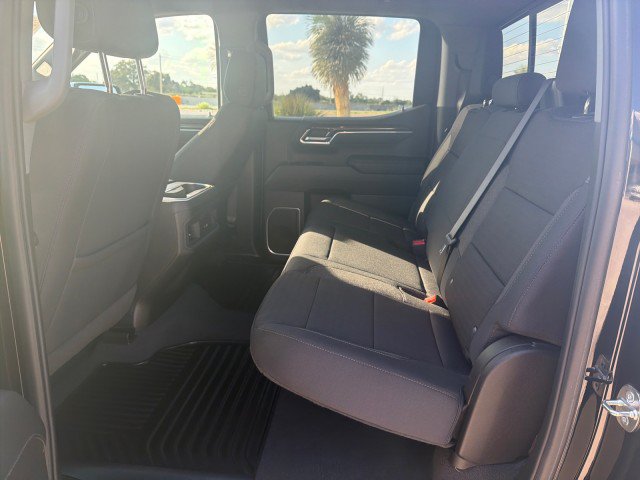 Used 2024 Chevrolet Silverado 1500 LT w/ Convenience Package II RWD image 10