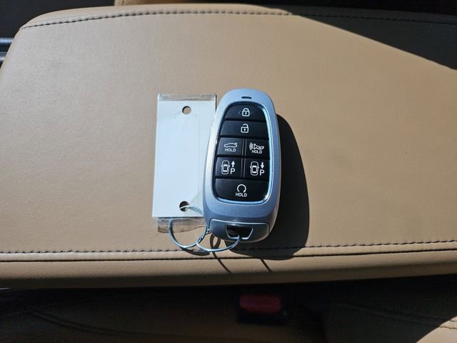 Used 2023 Hyundai Sonata Limited w/ Cargo Package image 34