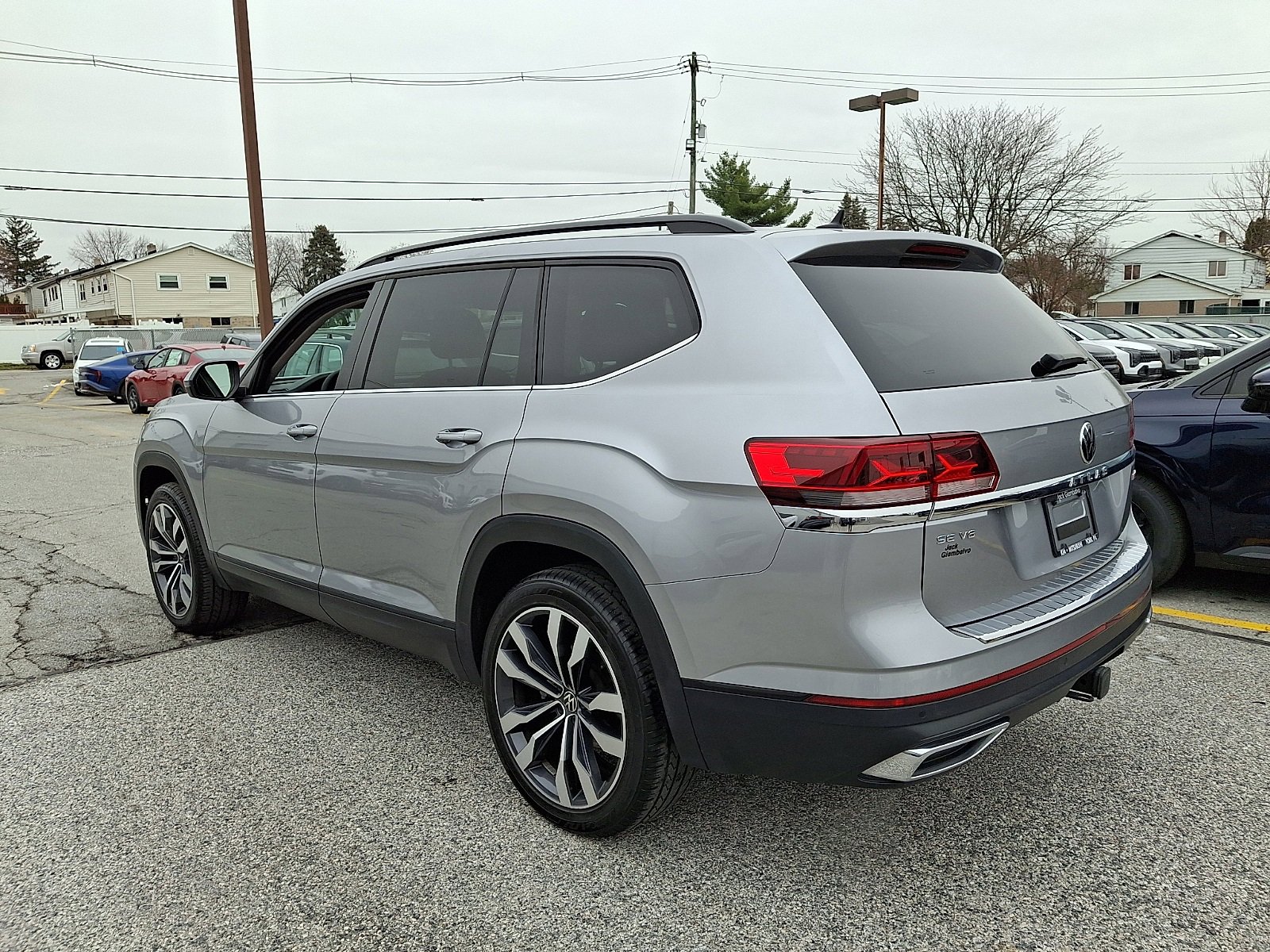 Used 2022 Volkswagen Atlas SE image 5