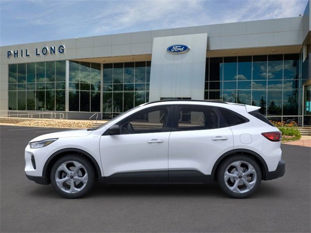 New 2025 Ford Escape ST-Line w/ Equipment Group 301A image 3