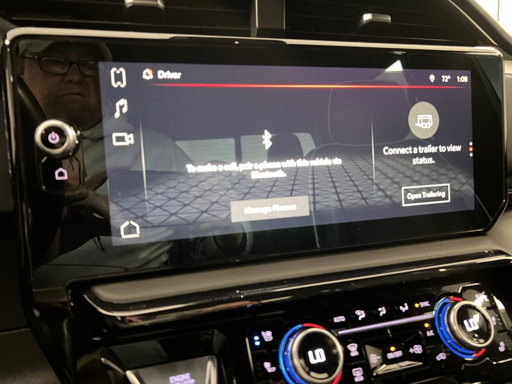 Used 2022 GMC Sierra 1500 AT4X image 44