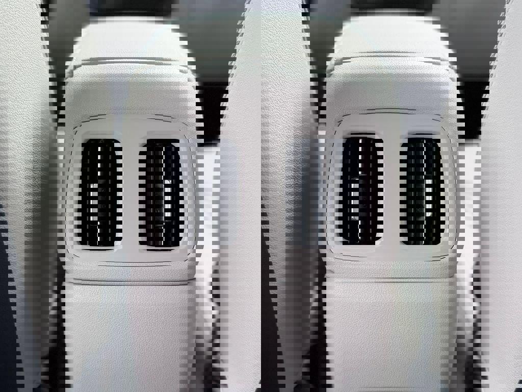 New 2026 Hyundai Tucson Limited image 8