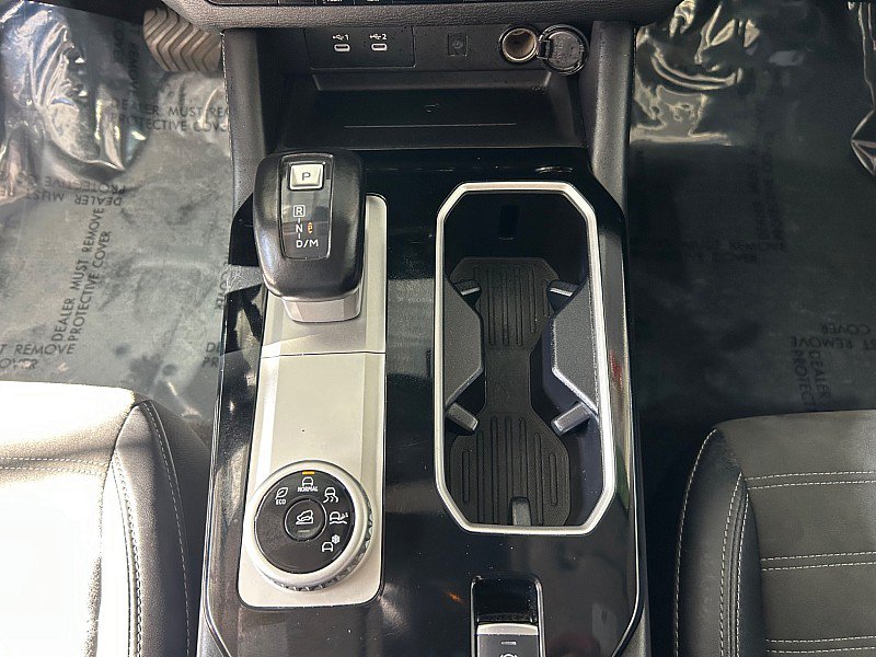 Used 2025 Mitsubishi Outlander SE FWD image 21
