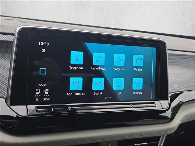 Used 2024 Volkswagen Atlas Cross Sport SEL Premium R-Line image 10