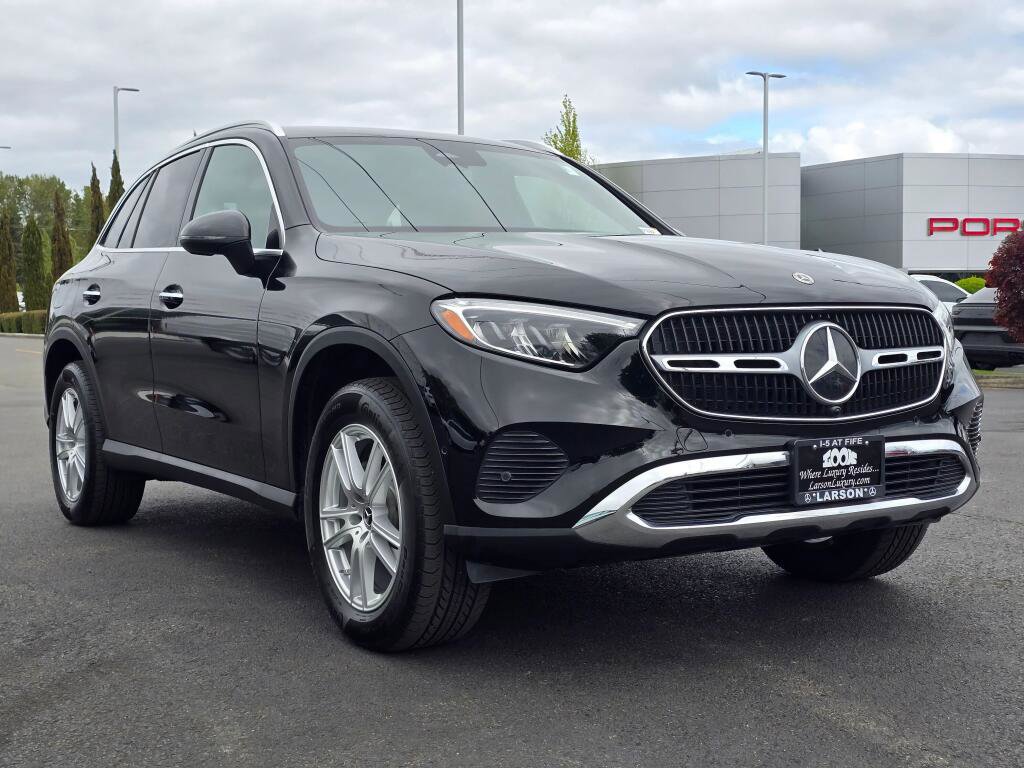 Used 2023 Mercedes-Benz GLC 300 4MATIC image 8