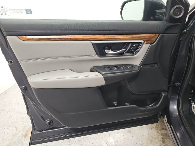 Used 2017 Honda CR-V Touring image 11