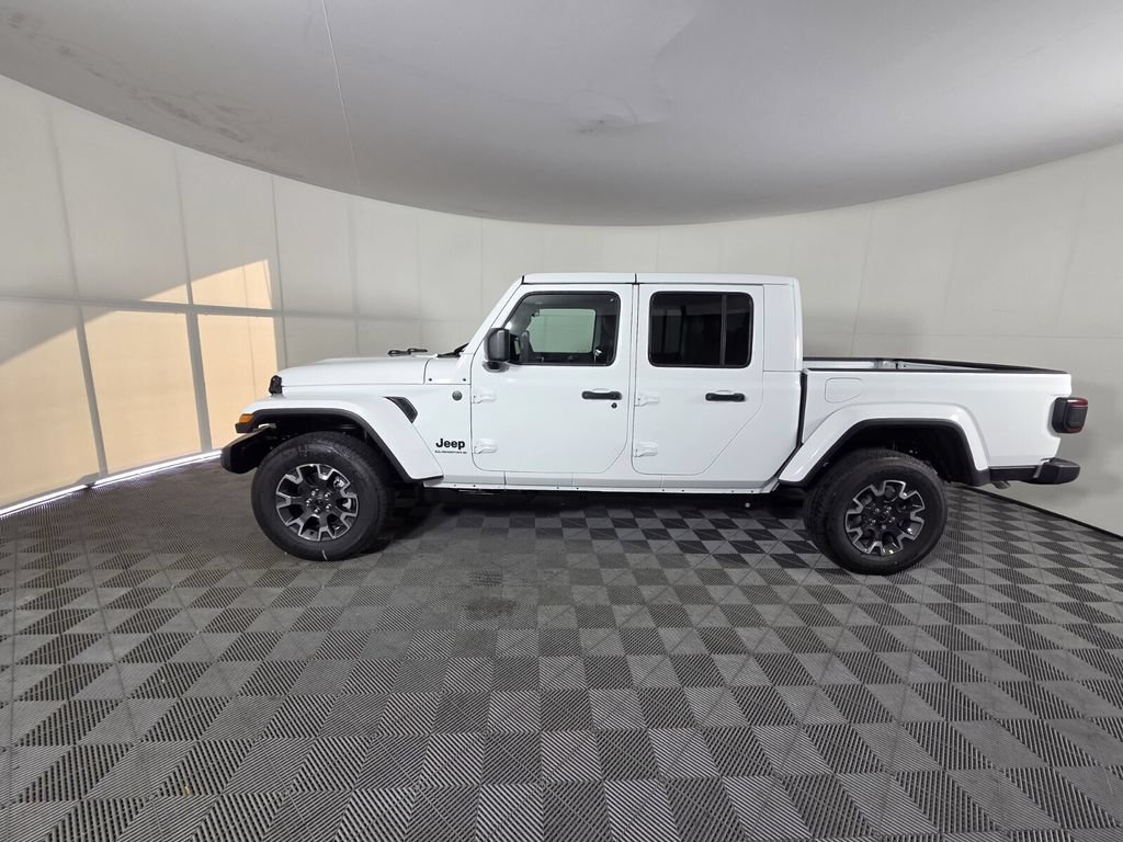 New 2026 Jeep Gladiator Sport AWD/4WD image 6