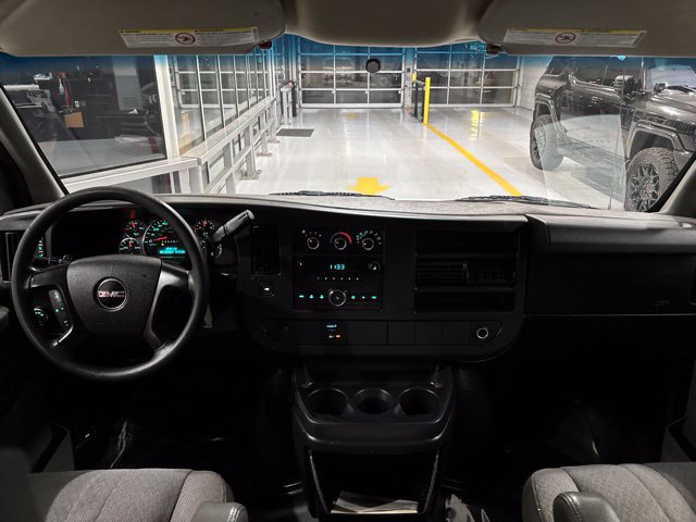 Used 2012 GMC Savana 3500 RWD image 11