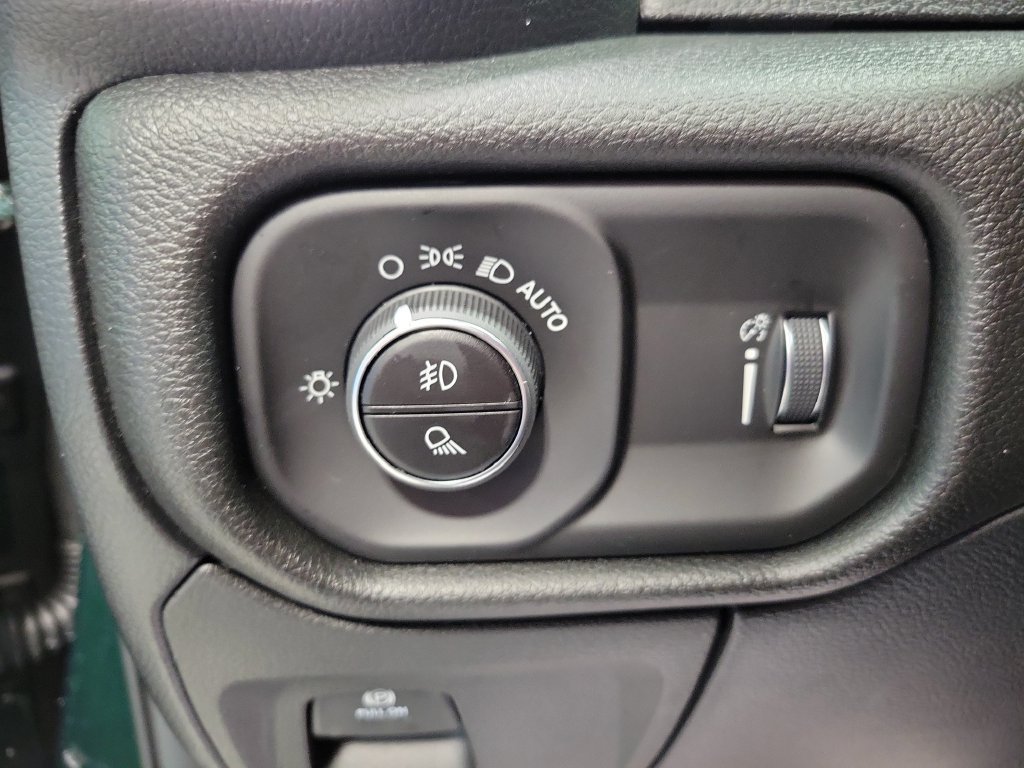 New 2026 RAM 1500 Big Horn AWD/4WD image 12