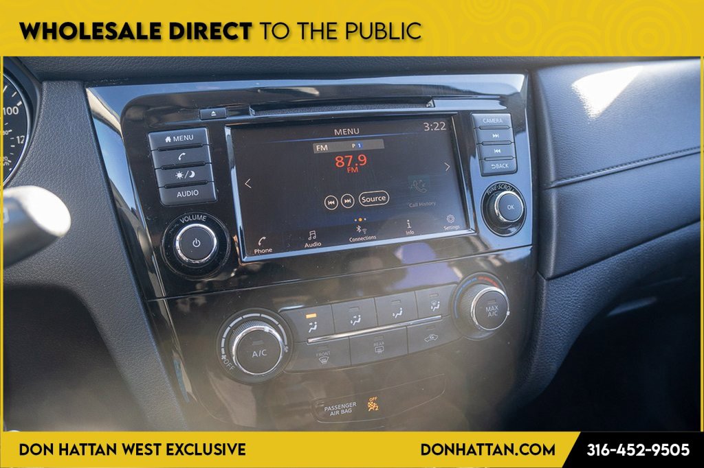Used 2018 Nissan Rogue S image 7