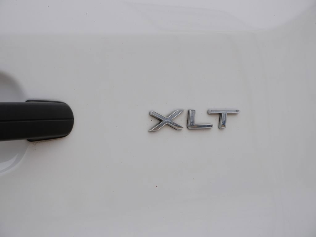 Used 2023 Ford Transit 350 XLT image 11