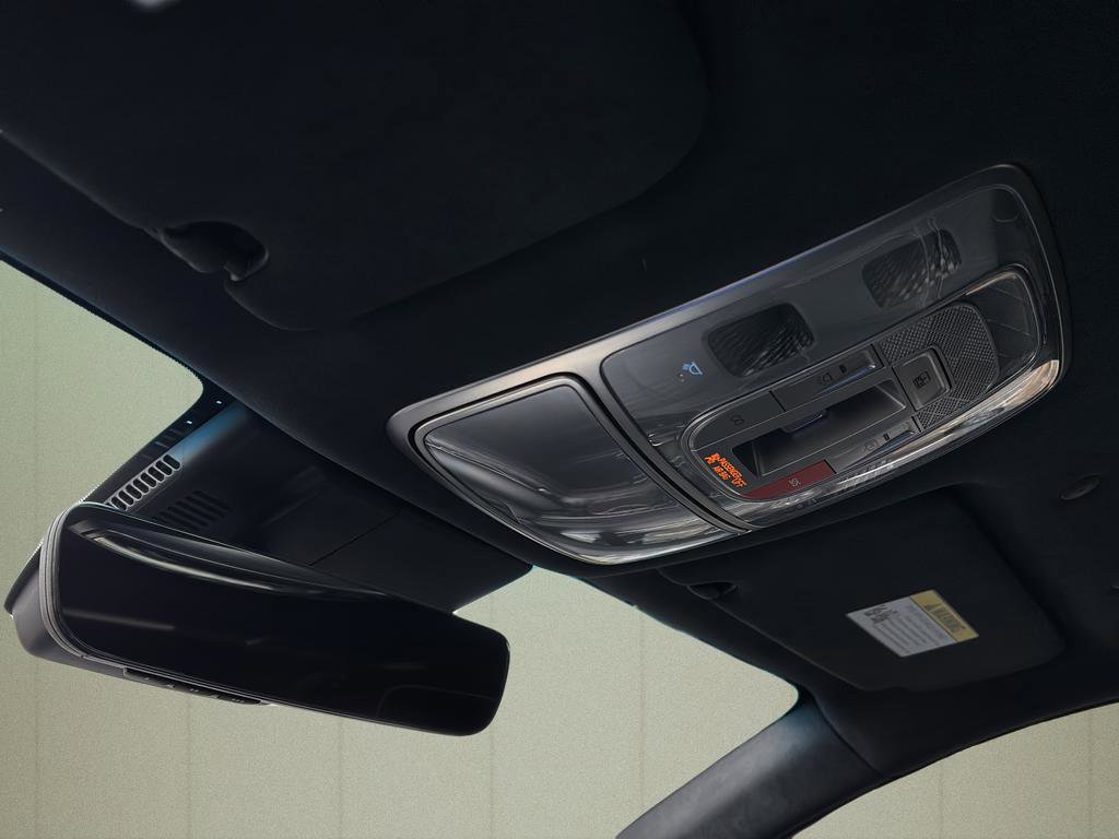 Used 2024 Genesis G90 3.5T image 35