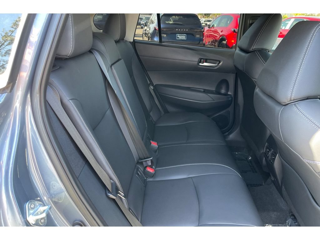 Used 2024 Toyota Corolla Cross XLE w/ Convenience Package FWD image 18