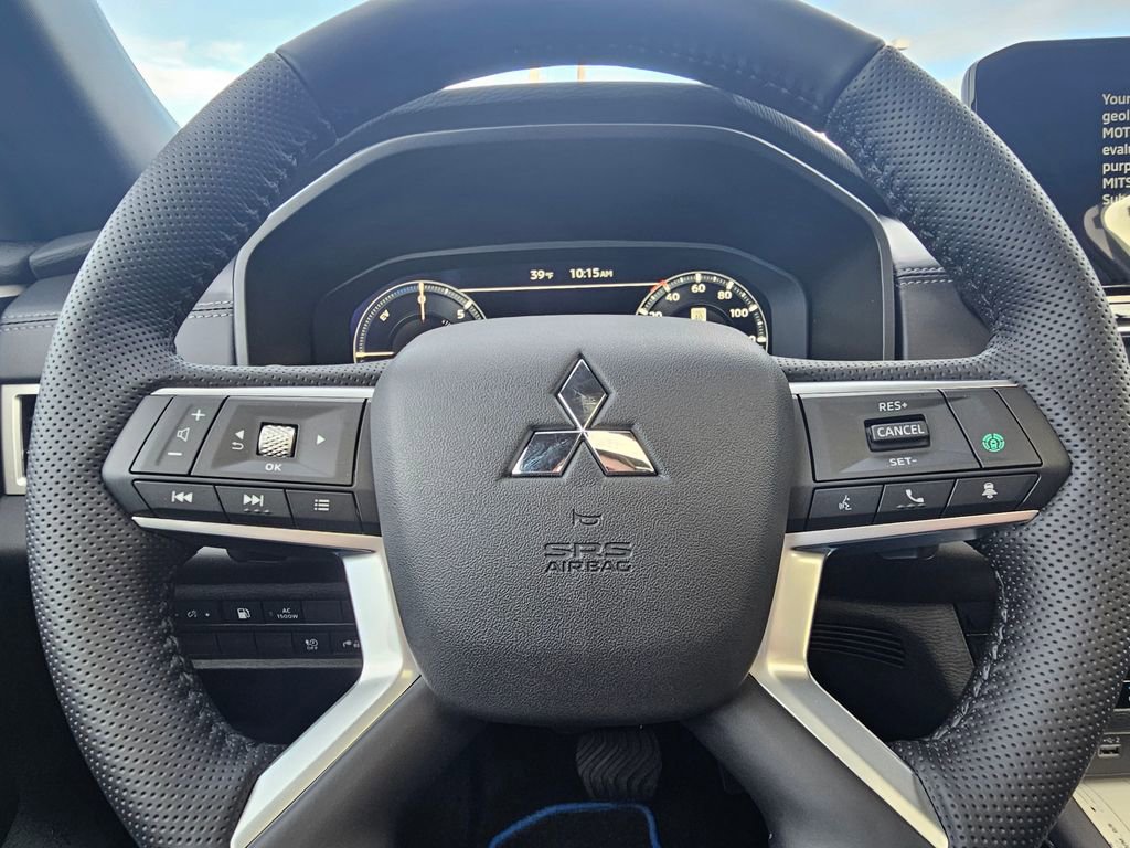New 2025 Mitsubishi Outlander SEL Black Edition image 17