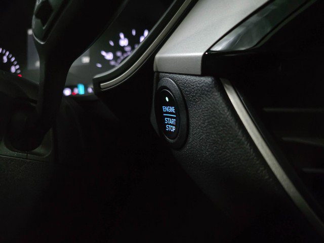 Used 2021 Ford Escape SE w/ Convenience Package image 23