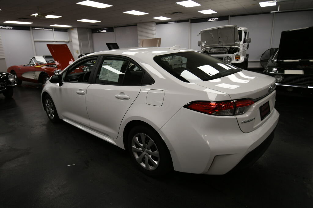 Certified 2024 Toyota Corolla LE image 5