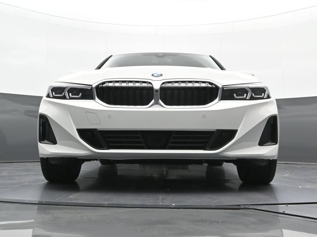 New 2026 BMW 330i xDrive Sedan w/ Convenience Package AWD/4WD image 21