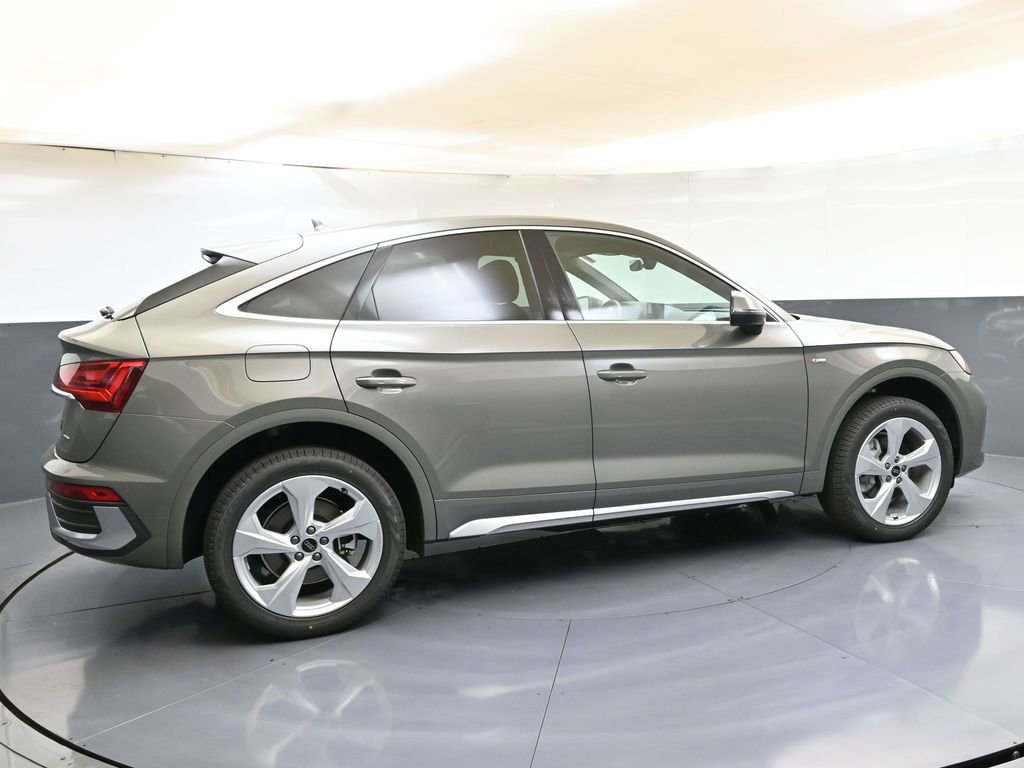 Certified 2025 Audi Q5 2.0T Premium Plus w/ Premium Plus Package image 6