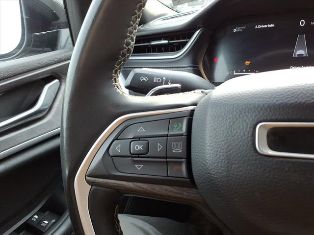 Used 2024 Jeep Grand Cherokee L Limited w/ Luxury Tech Group II image 18