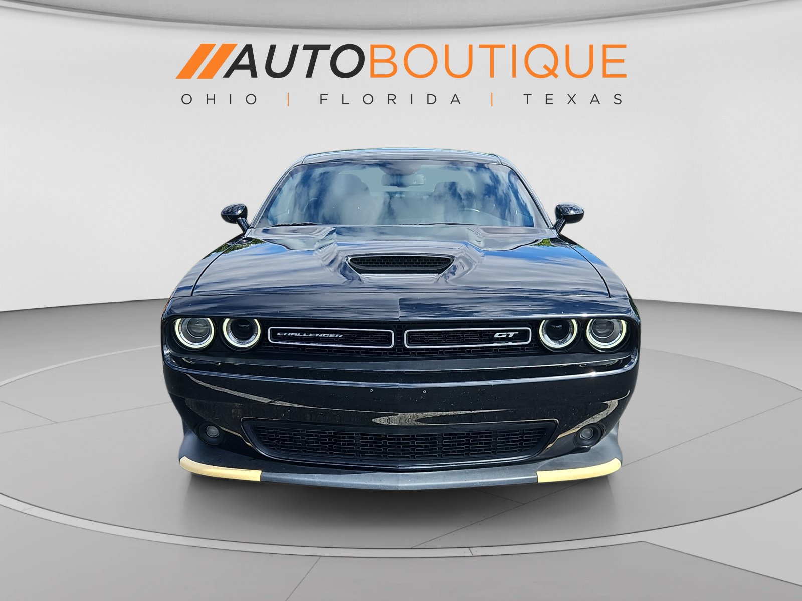 Used 2022 Dodge Challenger GT AWD/4WD image 7