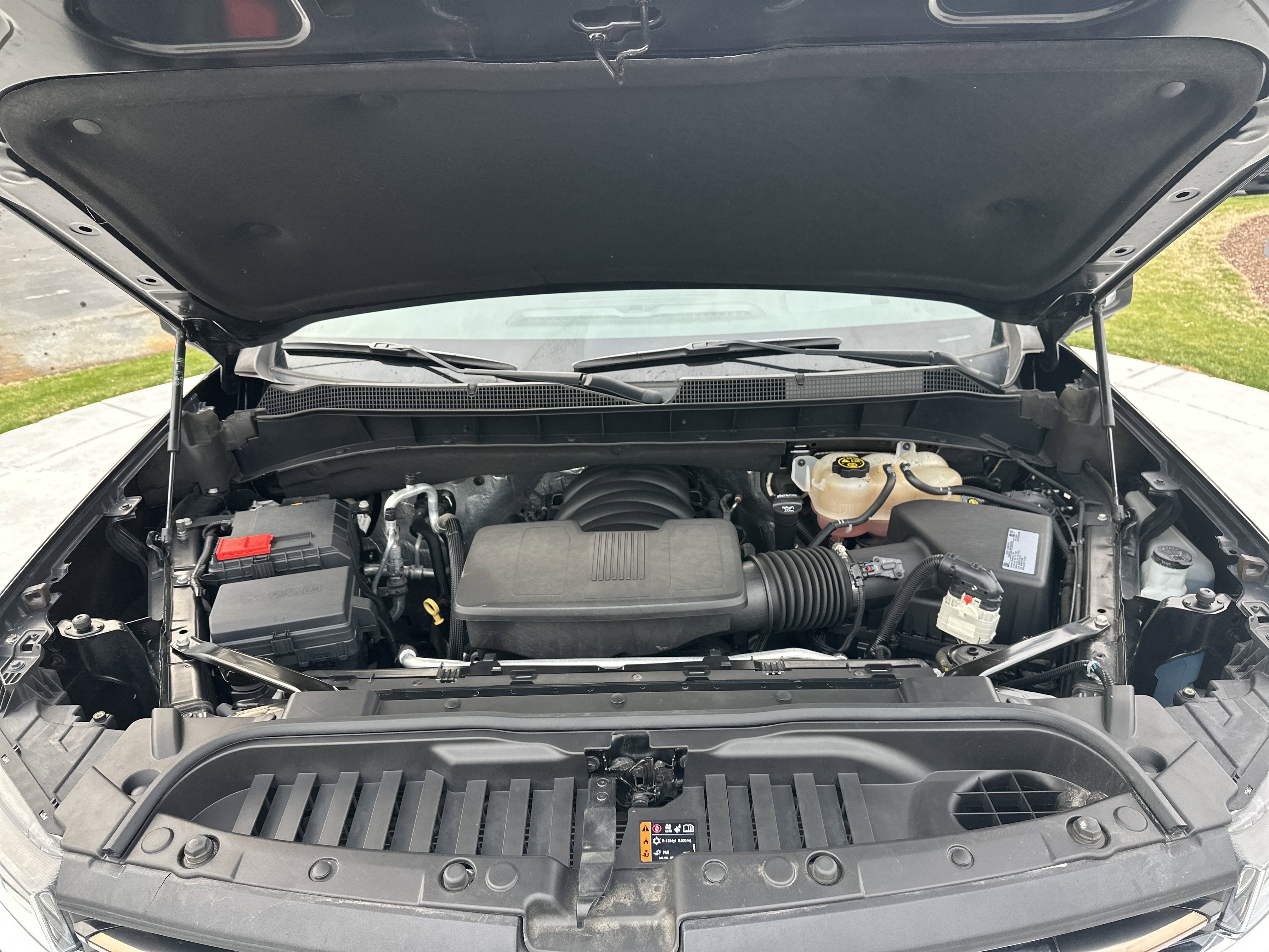 Used 2021 Chevrolet Silverado 1500 High Country w/ Technology Package image 34