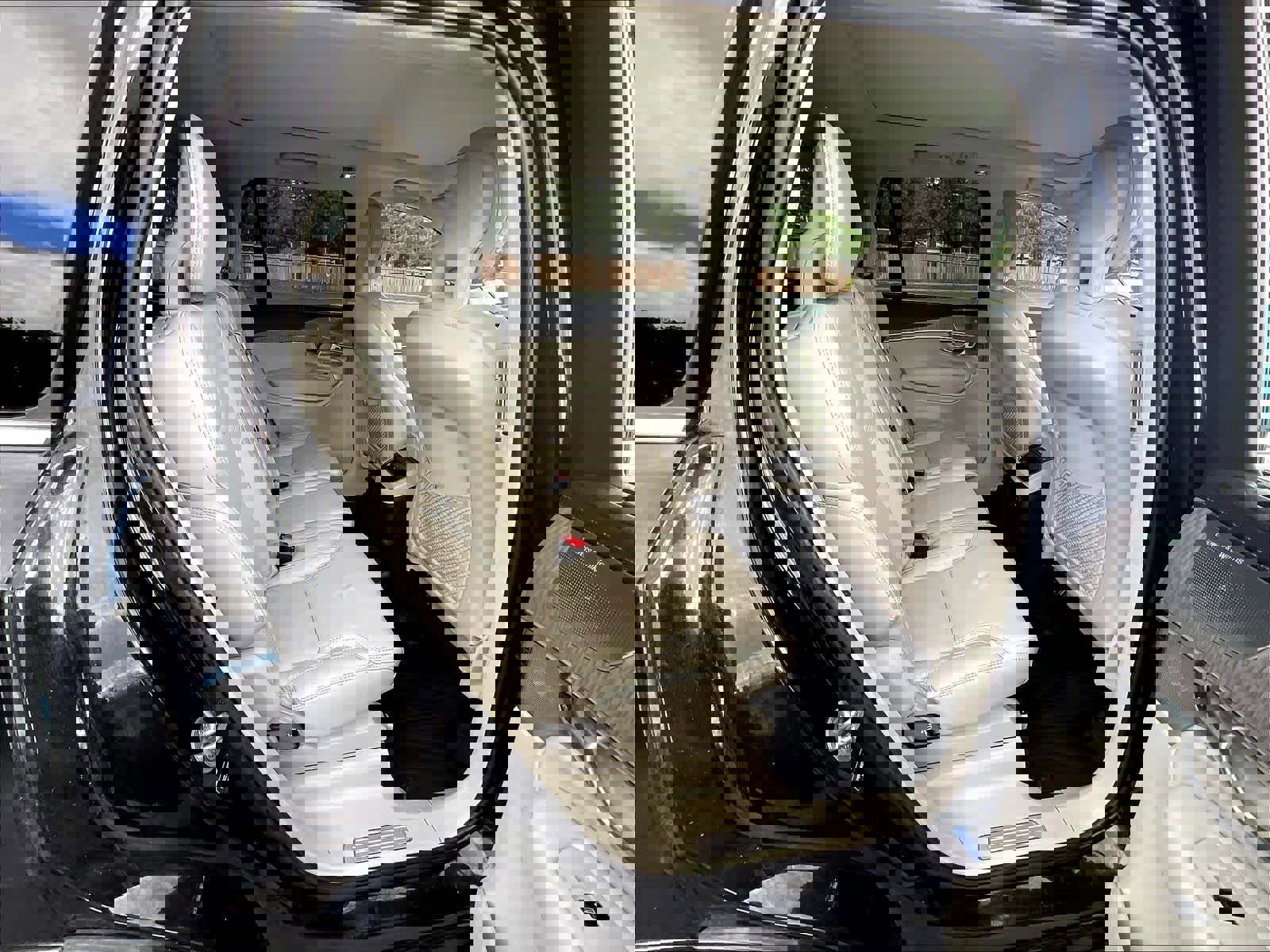 Used 2022 Volvo XC90 T8 Inscription image 30