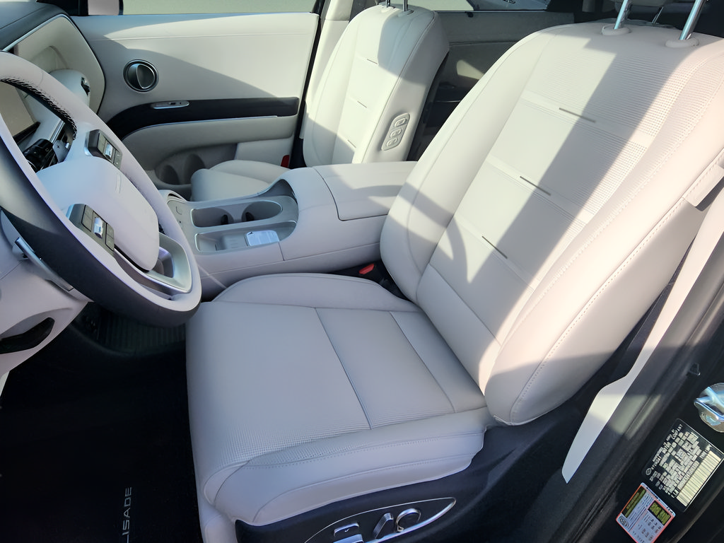New 2026 Hyundai Palisade Calligraphy AWD/4WD image 13