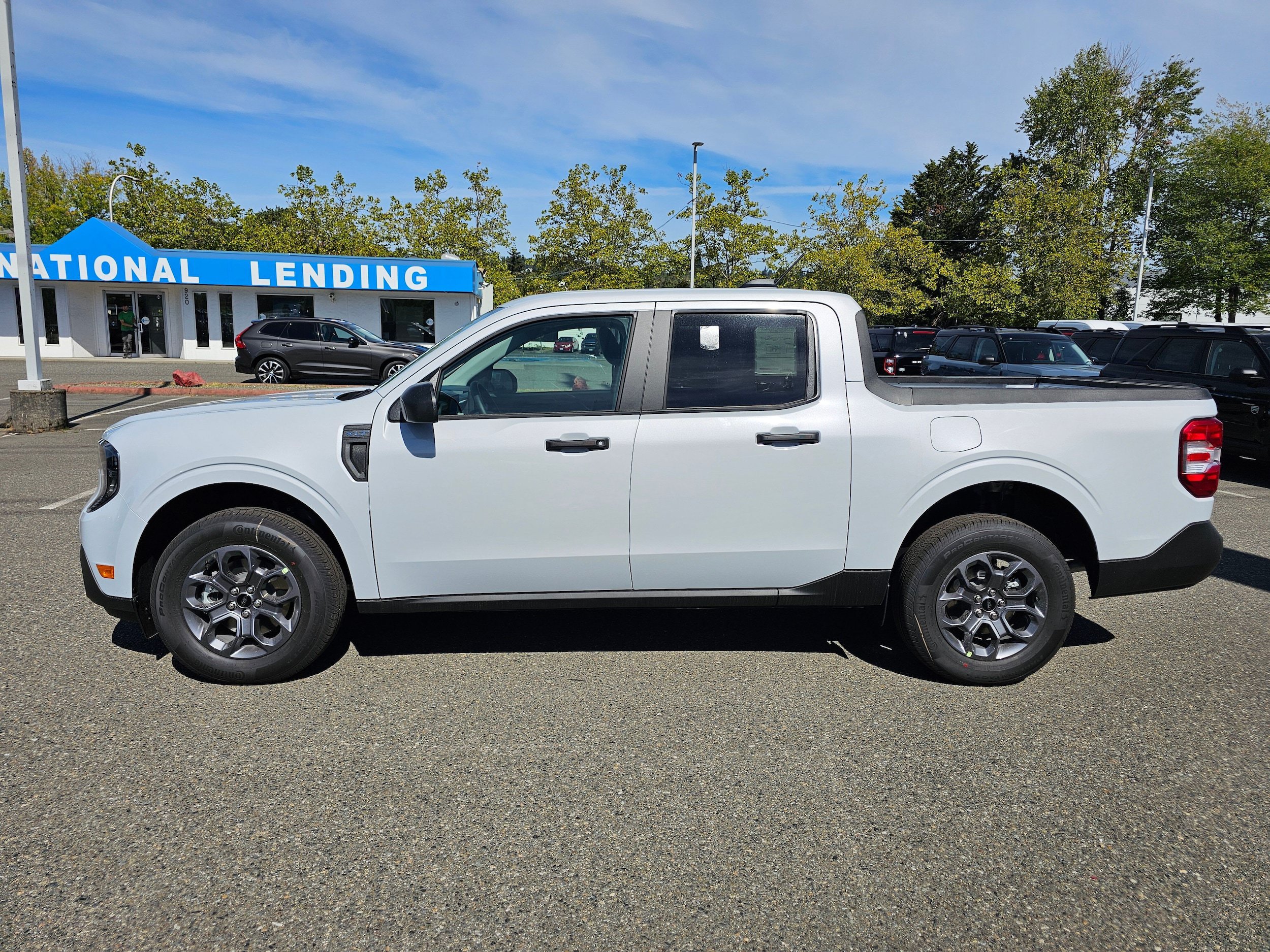 New 2026 Ford Maverick XLT w/ Equipment Group 301A AWD/4WD image 8