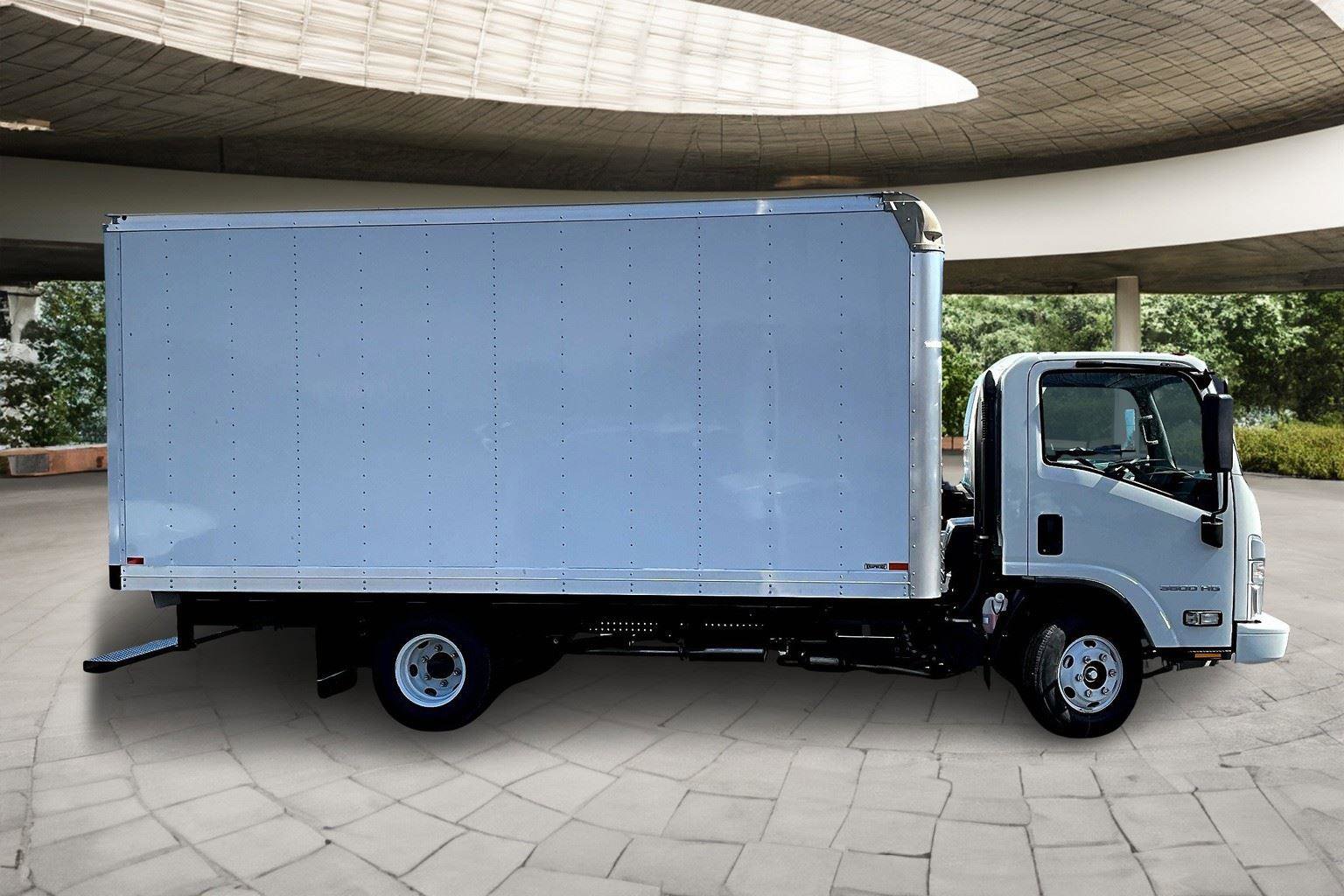 New 2025 Chevrolet Low Cab Forward image 7