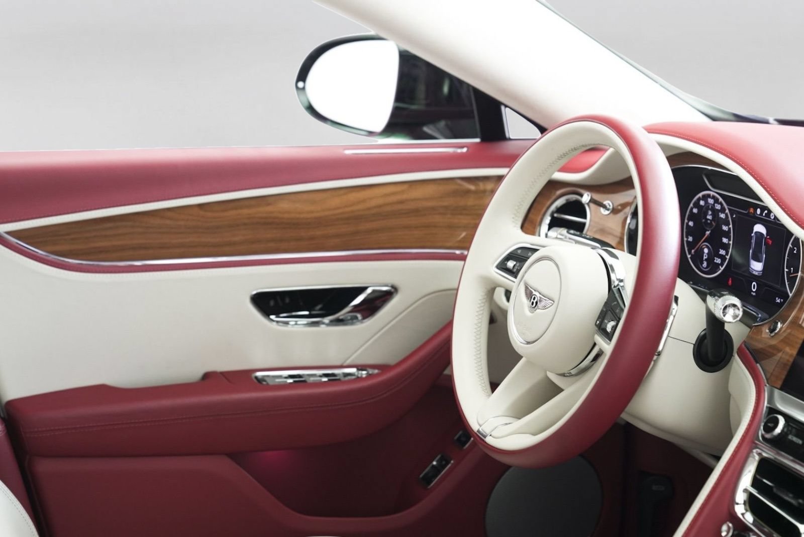 Used 2023 Bentley Flying Spur V8 AWD/4WD image 48