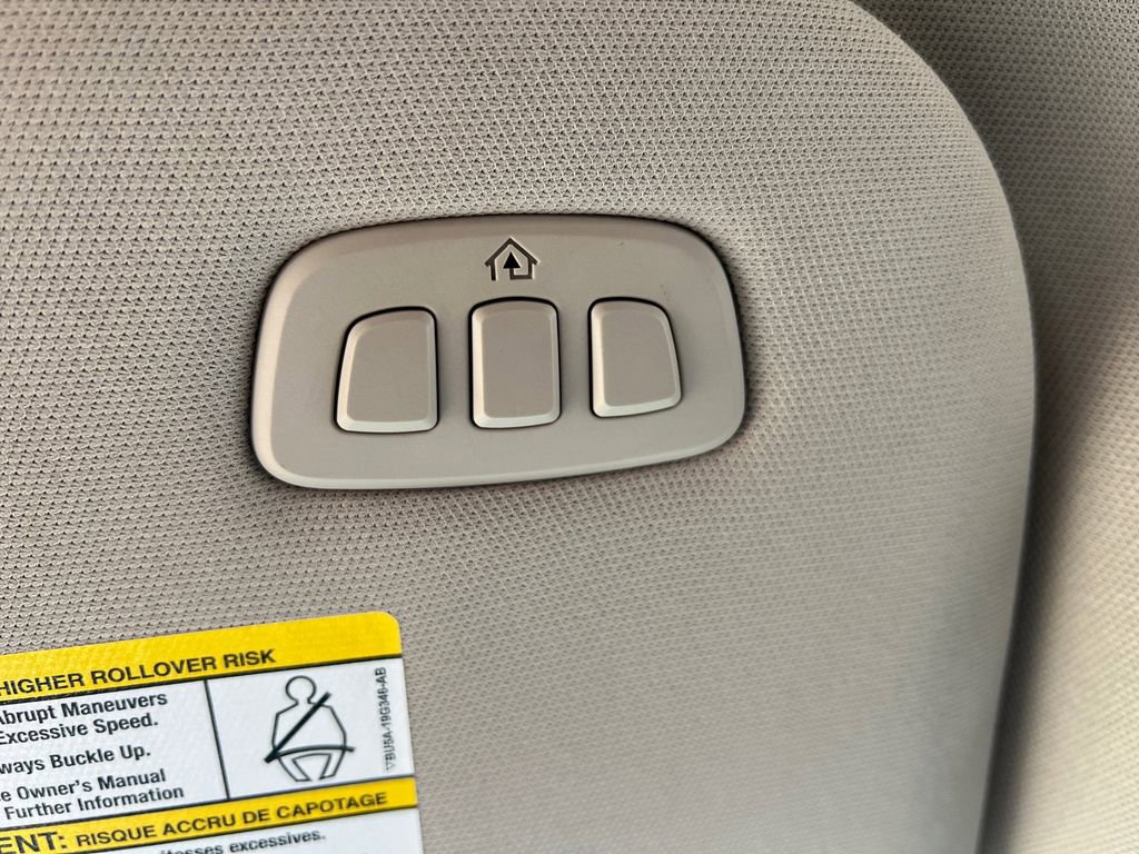 Used 2024 Ford Expedition Max XLT image 25