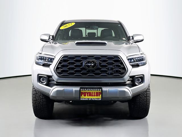 Used 2022 Toyota Tacoma TRD Sport w/ TRD Premium Sport Package AWD/4WD image 2