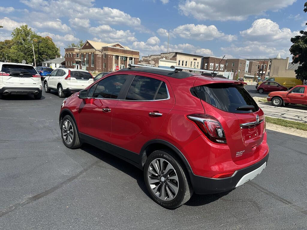 Used 2018 Buick Encore Essence image 3