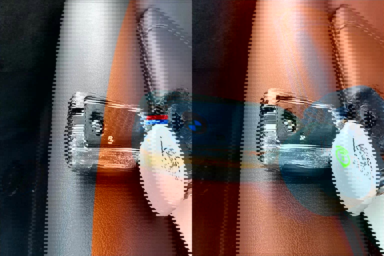 Used 2024 BMW X7 xDrive40i w/ M Sport Package AWD/4WD image 15