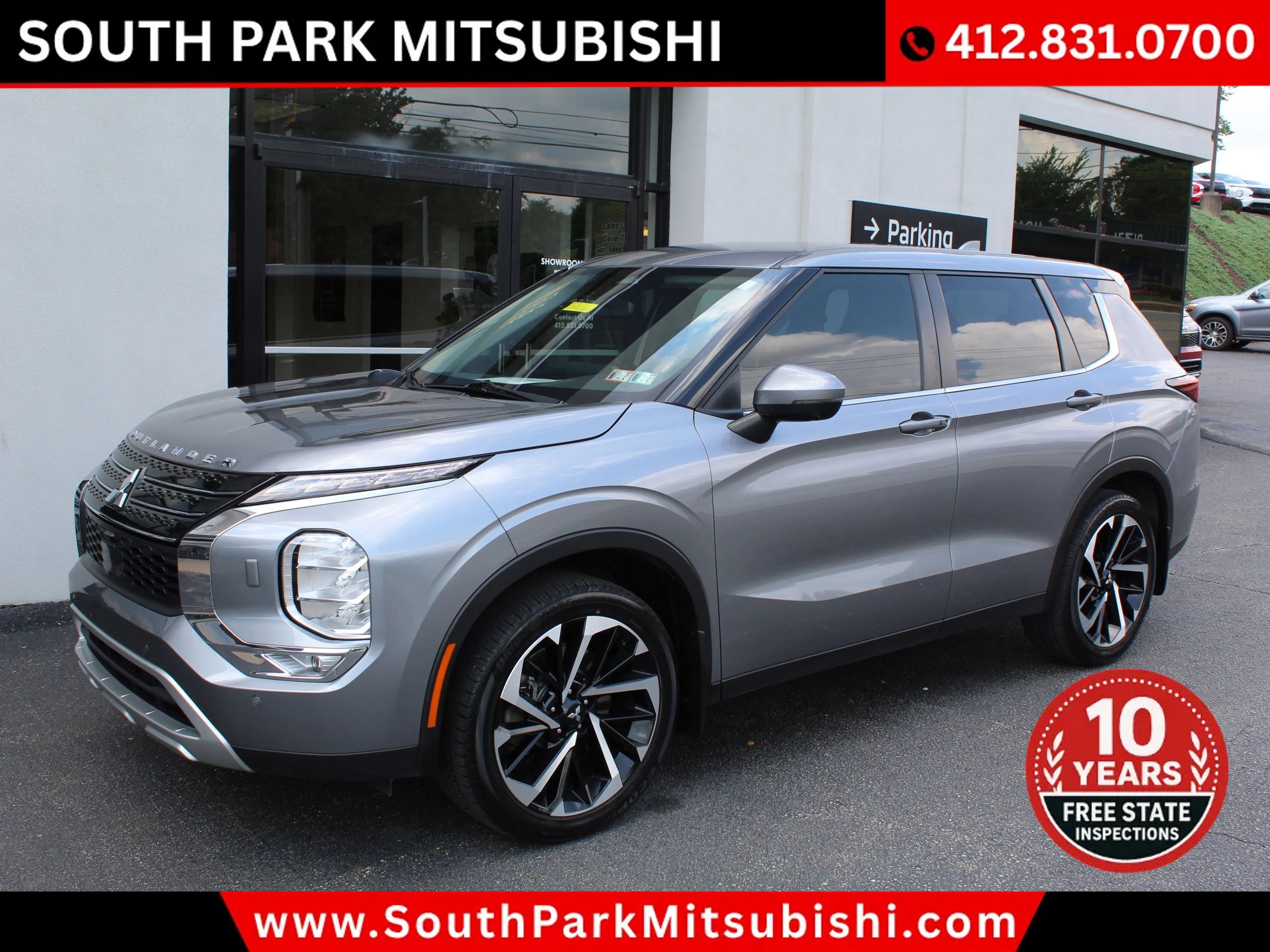 Used 2023 Mitsubishi Outlander SE AWD/4WD image 2
