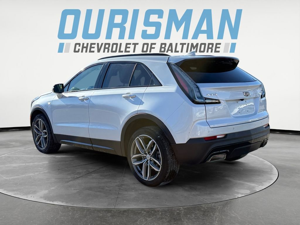 Used 2023 Cadillac XT4 Sport image 4