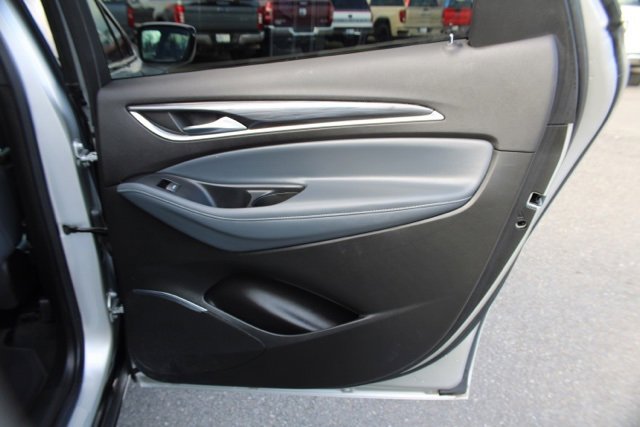 Used 2022 Buick Enclave Premium image 29