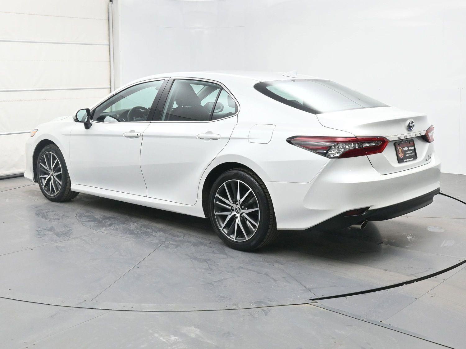 Used 2022 Toyota Camry XLE FWD image 22