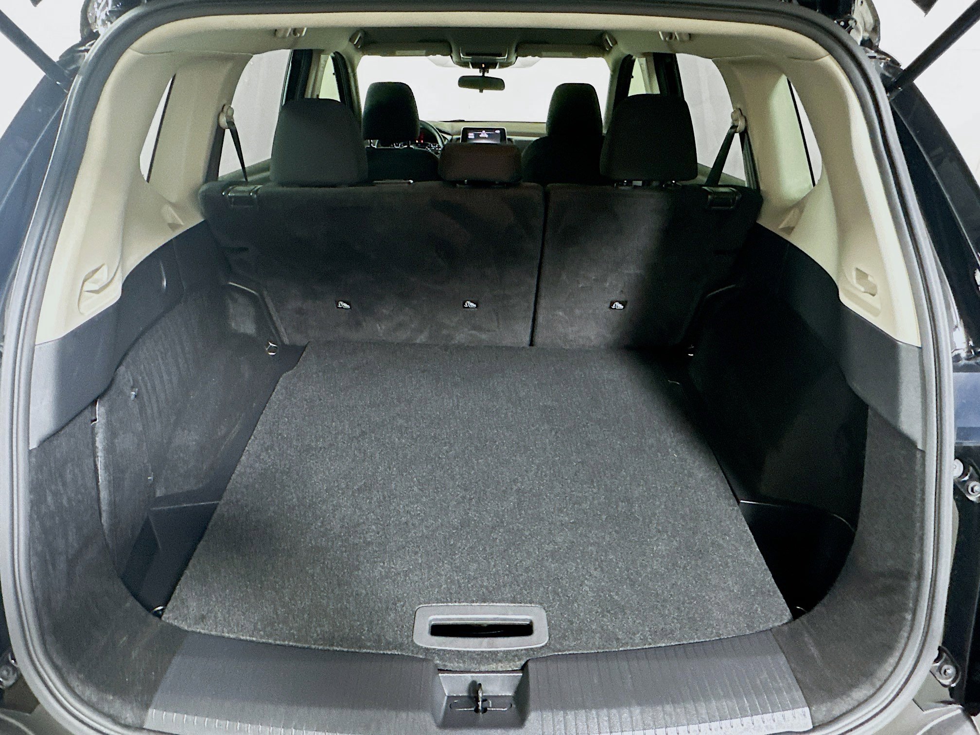 Used 2023 Nissan Rogue S image 27