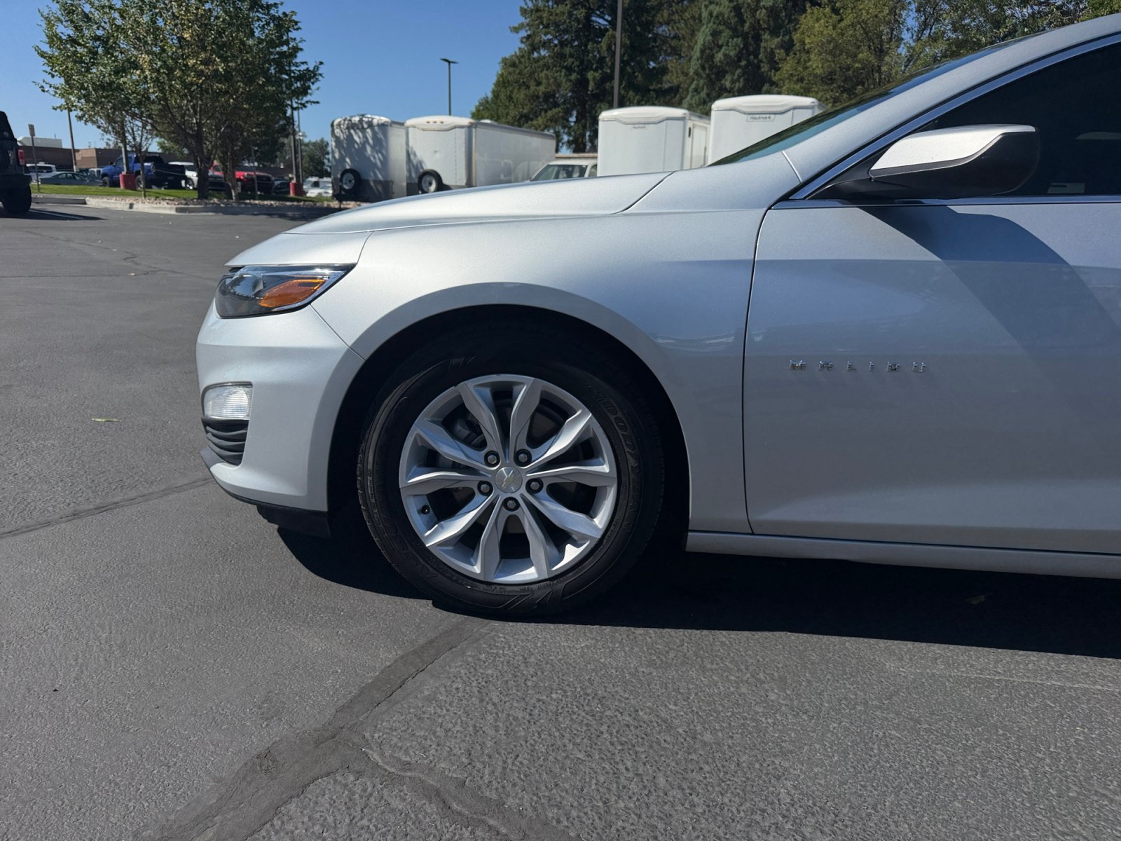 Used 2020 Chevrolet Malibu LT FWD image 26
